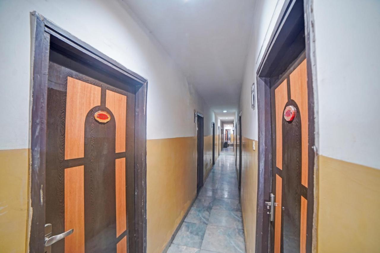 Oyo Flagship 85517 Hotel Sheetal Lake View Rāipur Exteriör bild